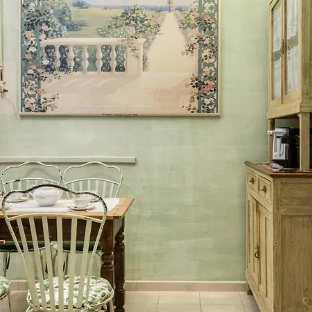 Duomo House - Cavallereschi Palace Apartment *