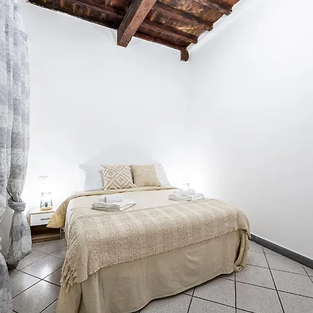 The Luxor - Rosina Apartment