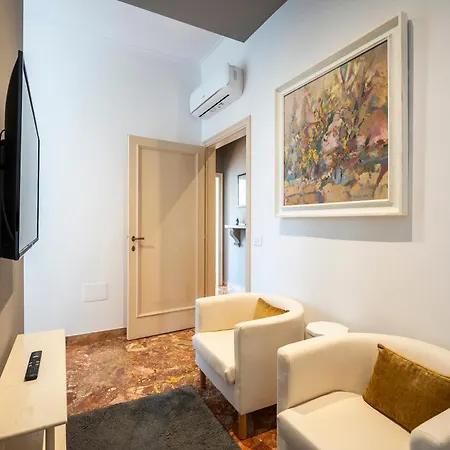 The Luxor - Angelico Apartment *