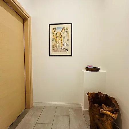 Apartment Poggi 7 Florenz
