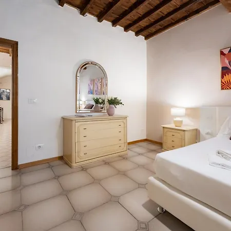 Via Sant'egidio, 3 - Spacious And Bright Just 300mt From The Duomo * Φλωρεντία