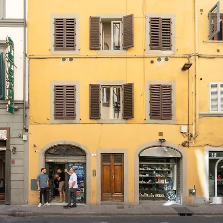Διαμέρισμα Via Sant'egidio, 3 - Spacious And Bright Just 300mt From The Duomo *