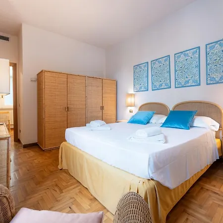 Via Panzani 16, 4th Floor - Patrizia - Bright 300m From Duomo And Train Station *