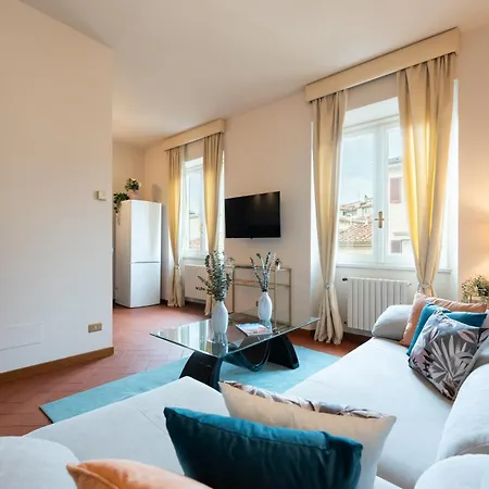 Appartamento Via Panzani 16, 4th Floor - Patrizia - Bright 300m From Duomo And Train Station *
