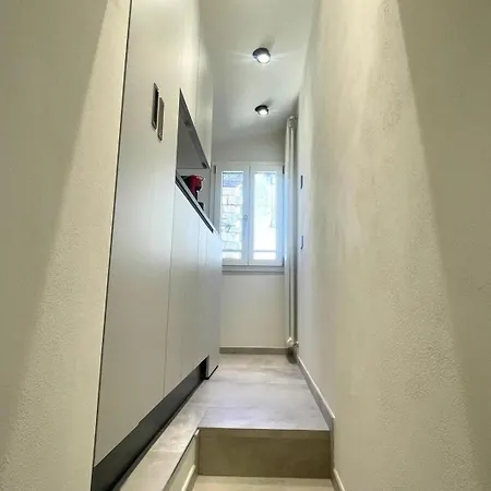 Pitti's Design Apartment Florence
