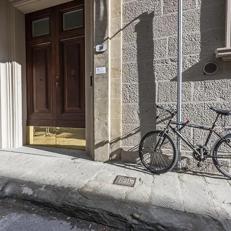 La Casa Di Leo * Firenze