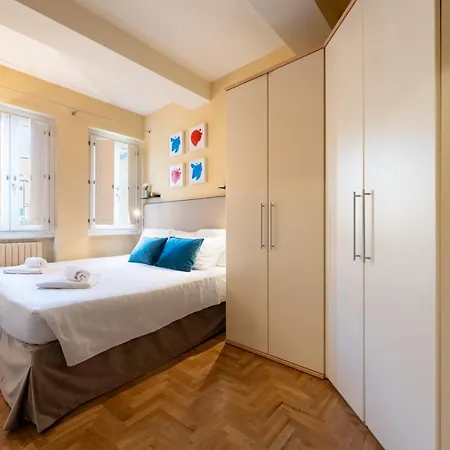 Apartment Via Panzani 16 - 2do Piano - Annalisa - Nuovo, E Confortevole Vicino Al Duomo
