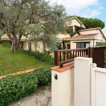 Apartment Via Bolognese, 238 - Emma - Il Tuo Soggiorno Immerso Nel Verde Florence
