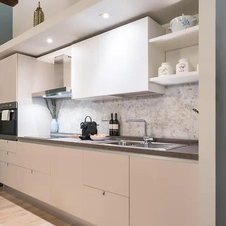 Via Santa Reparata, 1 - 2nd Floor - Stunning And Spacious 10 Min To Historic Center * Florencia