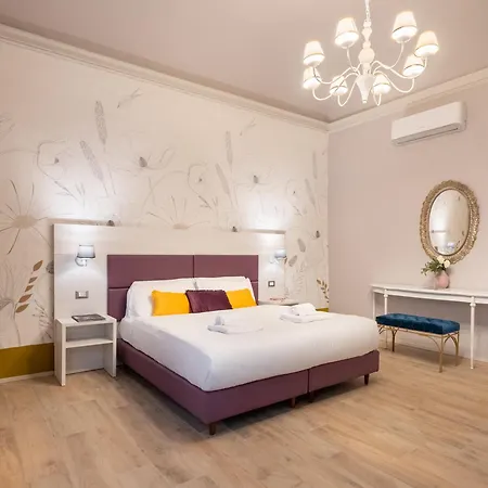 Via Santa Reparata, 1 - 2nd Floor - Stunning And Spacious 10 Min To Historic Center Φλωρεντία