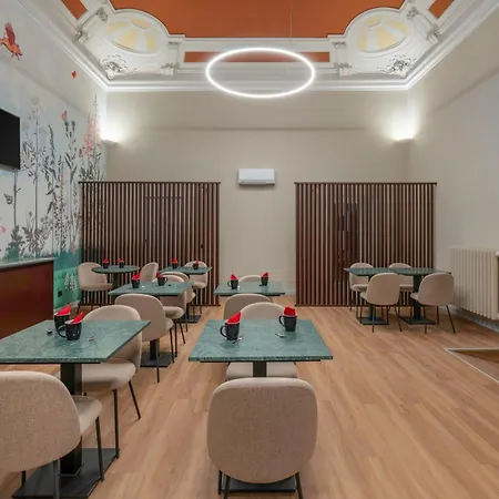 Hotel Adamas
