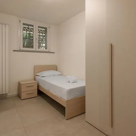 Apartment Flora - Brand New Near Historic Center Florence