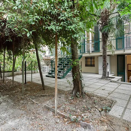 Flora - Brand New Near Historic Center *