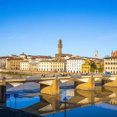 Panoramic 5 Min Ponte Vecchio And Center Apartment Florence