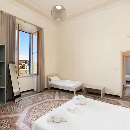 Panoramic 5 Min Ponte Vecchio And Center Apartment Florence