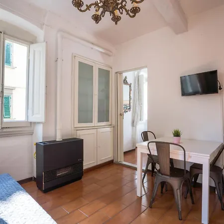 Hotel apartamentowy Leone *