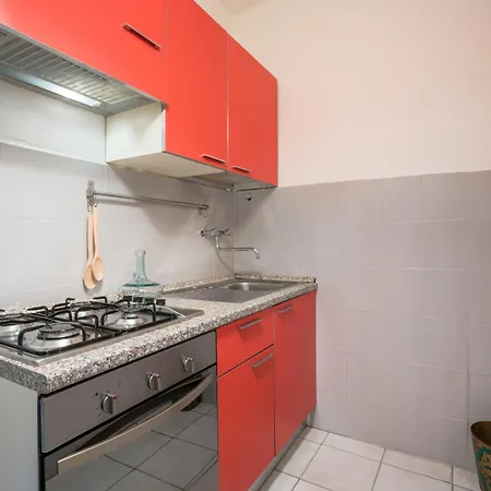 Leone Hotel apartamentowy *