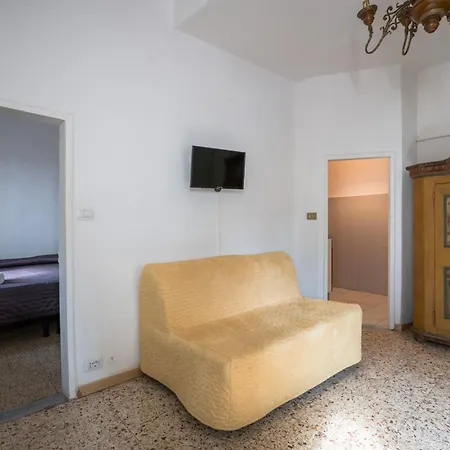 Aparthotel Leone *