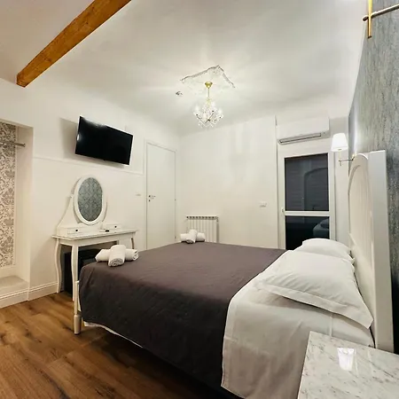 Relais Sampaoli Bed & Breakfast
