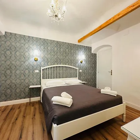Relais Sampaoli Bed & Breakfast