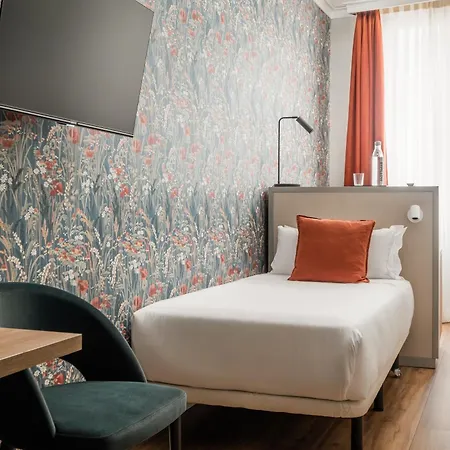 Goldoni Hotel 3*
