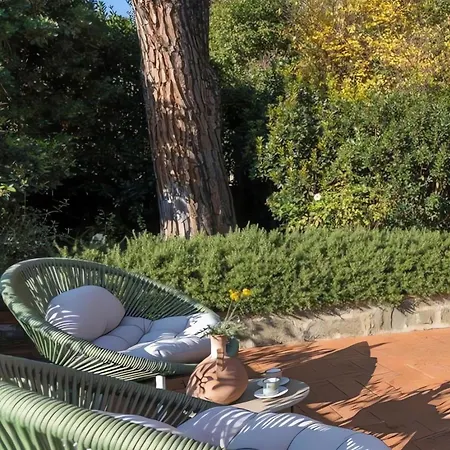 Private Jacuzzi - Bellosguardo In Historic Center Villa
