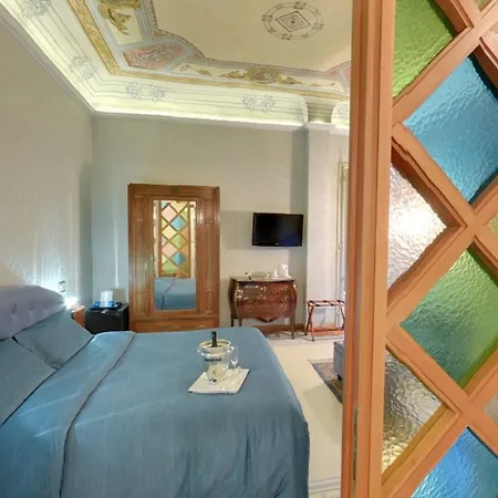 Cavour10 Bed & Breakfast Firenze