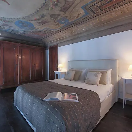 Apartment Palace First Florence