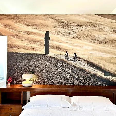 Bright House With Terrace In Santa Croce Florence