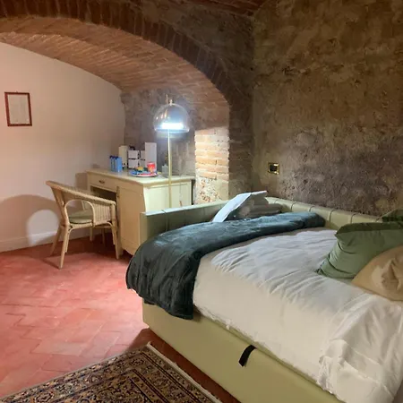 Mr. My Bed & Breakfast