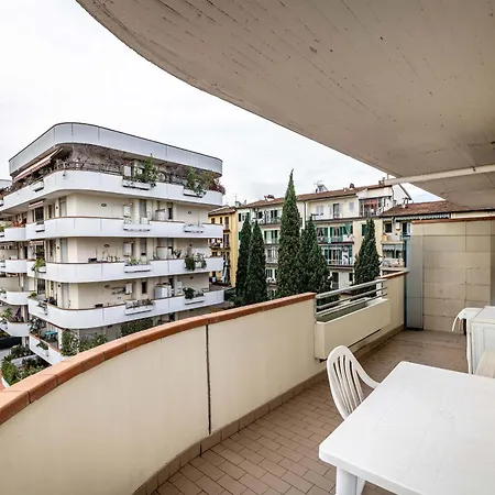 Διαμέρισμα Yd Quiet Leopolda With Parking