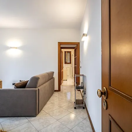 Yd Quiet Leopolda With Parking Φλωρεντία