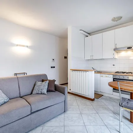 Yd Quiet Leopolda With Parking Appartamento *