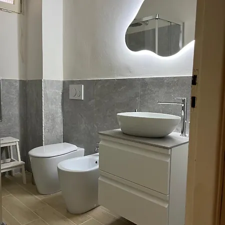 Twelveholly Apartment Florence