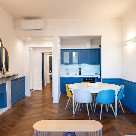 Apartment Four Season's Luxury 300 Mt From Duomo *