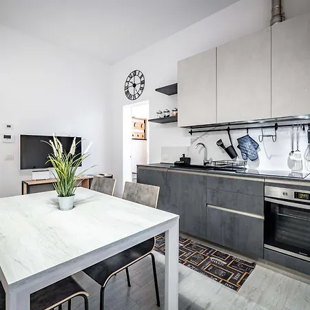 Yd Cavour Apartment