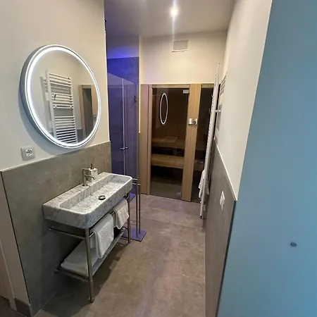 Aparthotel Dimora Collection - Le Corti - Boutique Luxury In A Restored 13th Century Convent, With Sauna And Gym (adults Only) *