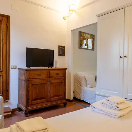 Apartment Romana *