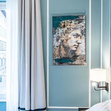 Otel Glimpse