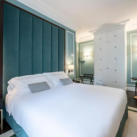 Hotel Glimpse 4*