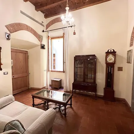 Apartment Traditional *