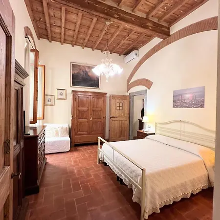 Apartment Traditional *