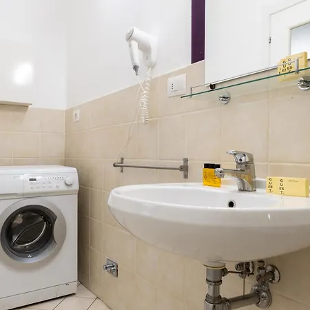 Apartamento Sant'ambrogio - Leonardo