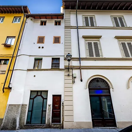Roommo Carmine * Florence