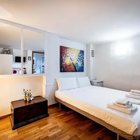 Roommo Carmine Apartment *