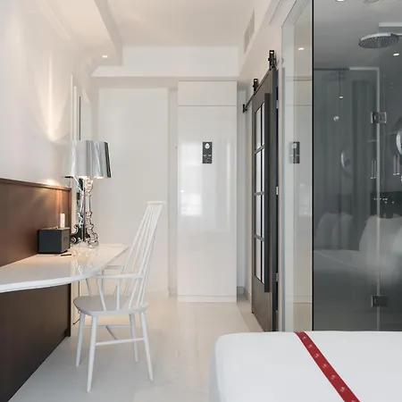 Hotel Ruby Bea