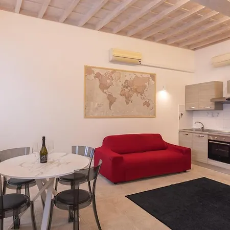 Strozzi Travel Apartment Florence