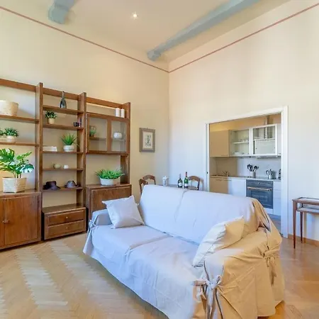 Apartment A Flat In Via Della Vigna Nuova Florence