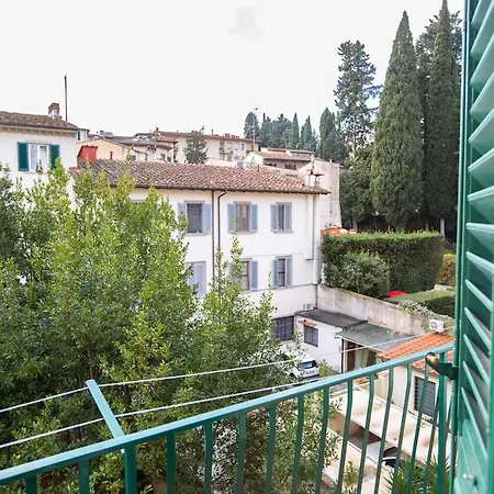 Apartment Newly Restored, Historic & Bright Apartment,3 Bed *