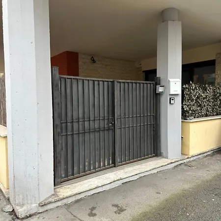 Maison37 Bilocale Facilita Di Parcheggio Apartment Florence
